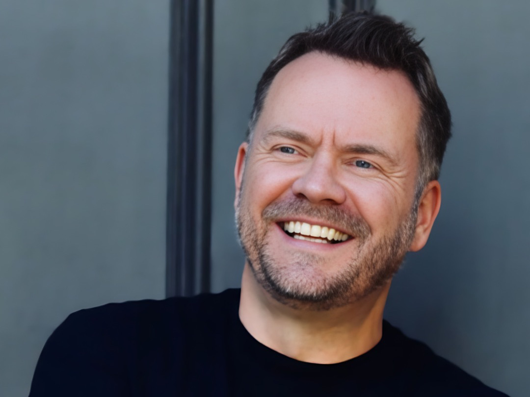 SIMON WATERS